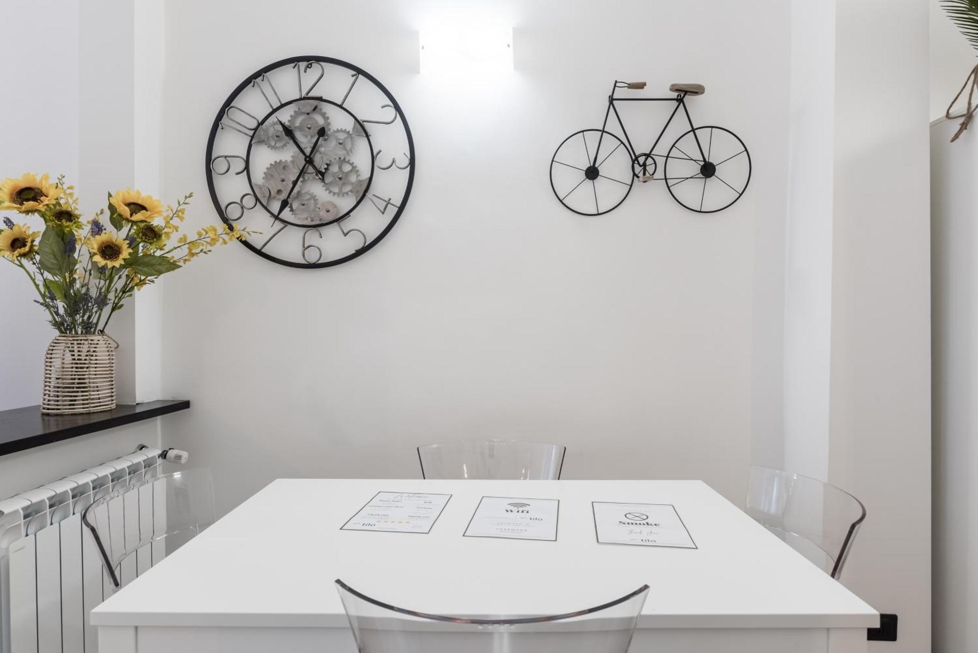 Acquario 5 Minuti, 1Br , Free A-C, Wifi & Netflix "City Center" By Tilo Генуа Екстериор снимка