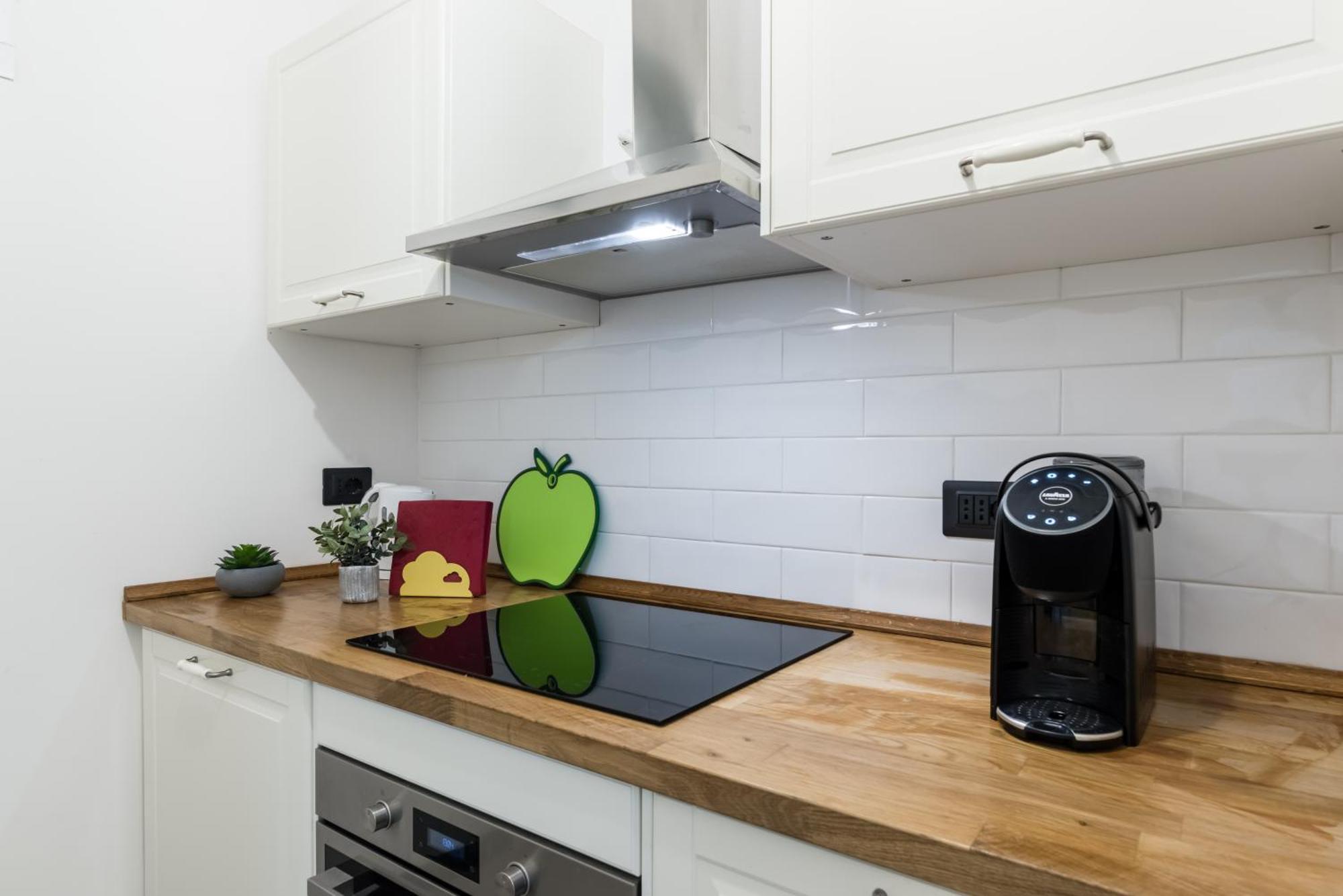 Acquario 5 Minuti, 1Br , Free A-C, Wifi & Netflix "City Center" By Tilo Генуа Екстериор снимка